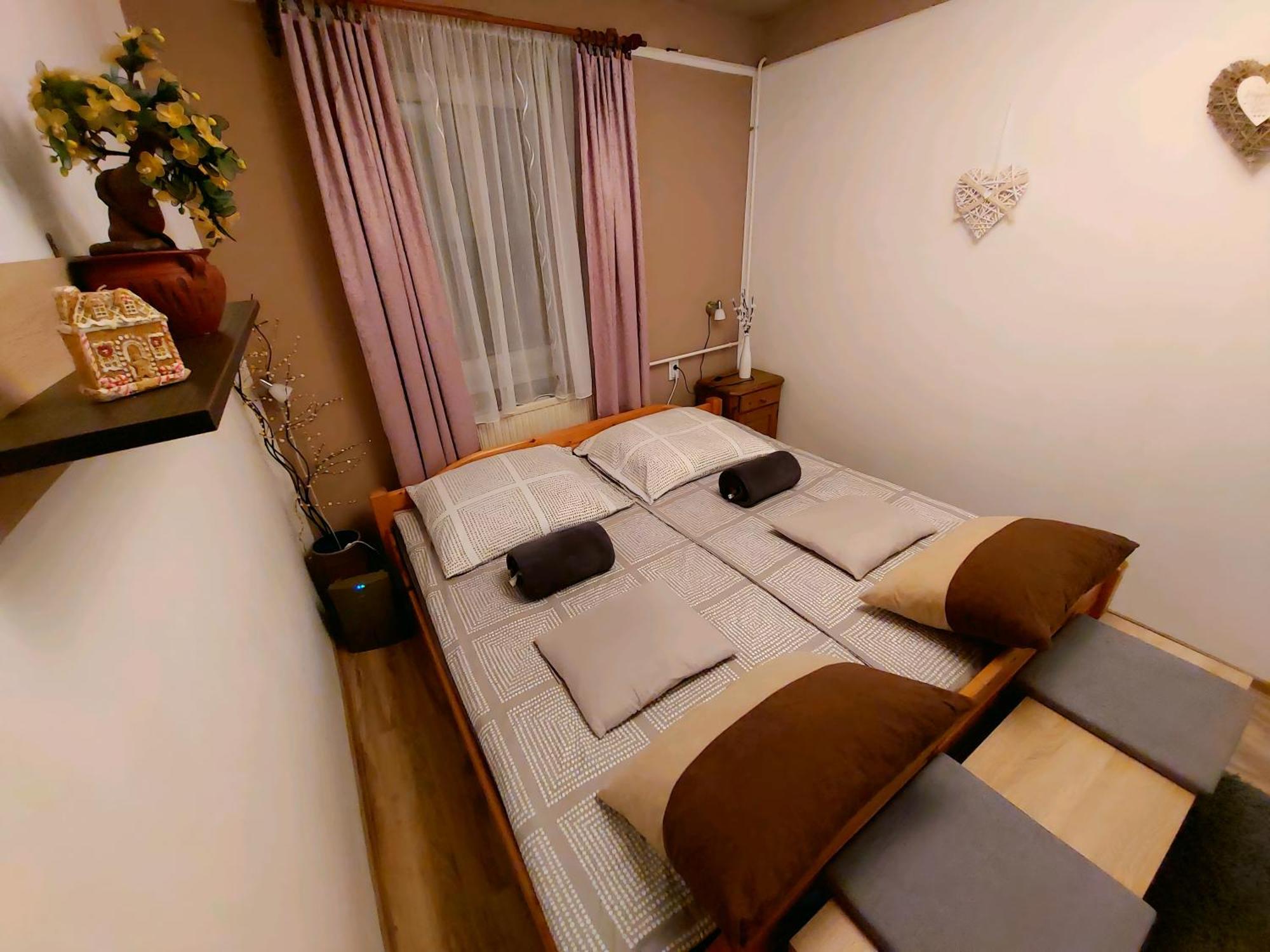 Kata Vendeghaz Apartment *